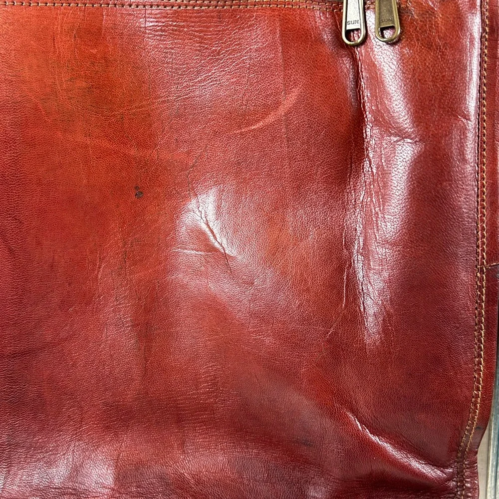 Genuine Brown Leather Messenger Shoulder Laptop Briefcase/Bag